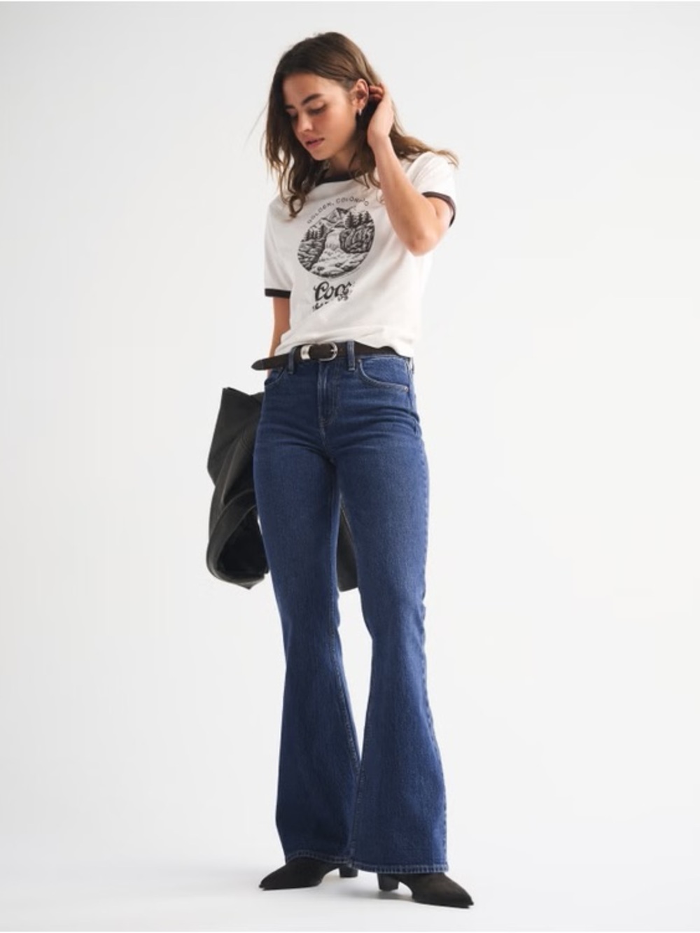 Abercrombie & Fitch Ultra-High-Rise “The Flare” Jeans in Deep Blue | Tall Inseam